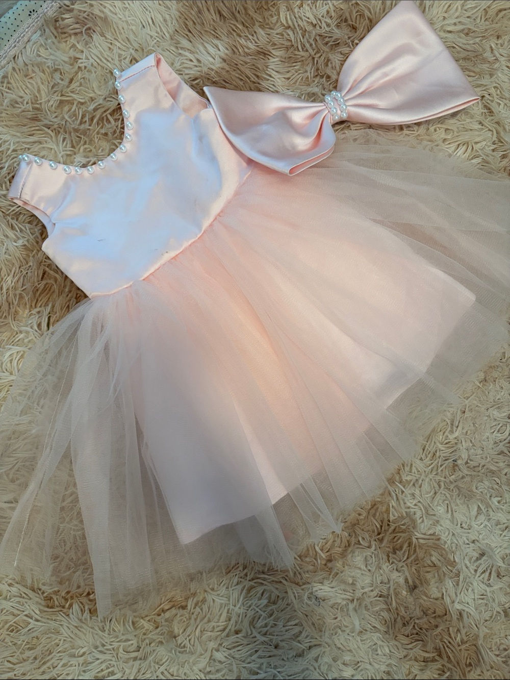 Flower Girl Pink Tulle Party Dress with Pearl Accents & Bow